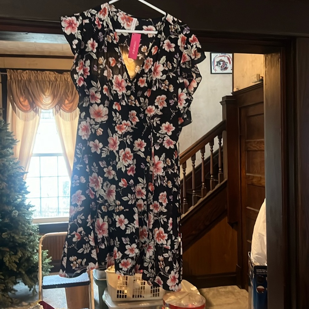Feminine Flowery dress